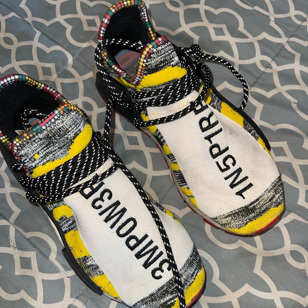 AUTHENTIC Pharrell NMD